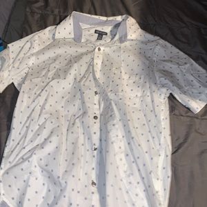 Van Heusen shirt size medium 15-15 1/2